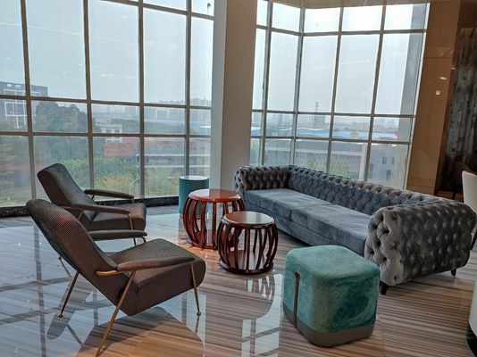 kaufen Luxushotel-Lobby-Möbel-Kombinations-Gewebe-Samt-Schnittsofa online manufacture